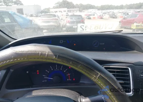 2013 Honda Civic Lx from USA, damaged, VIN 2HGFB2F53DH510445